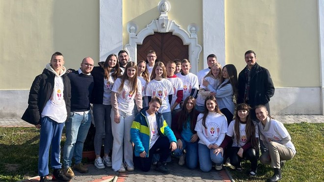 Krizmanički tečaj - Kursiljo u župi Sv. Petra i Pavla u Peterancu